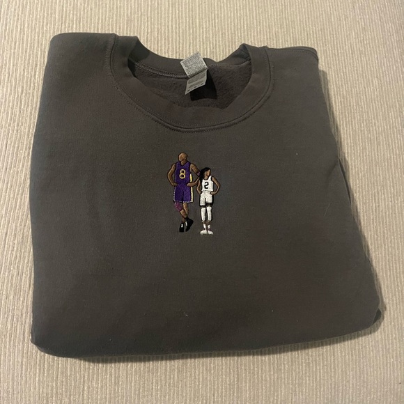 Kobe & Gianna Crewneck sweater - Picture 1 of 3